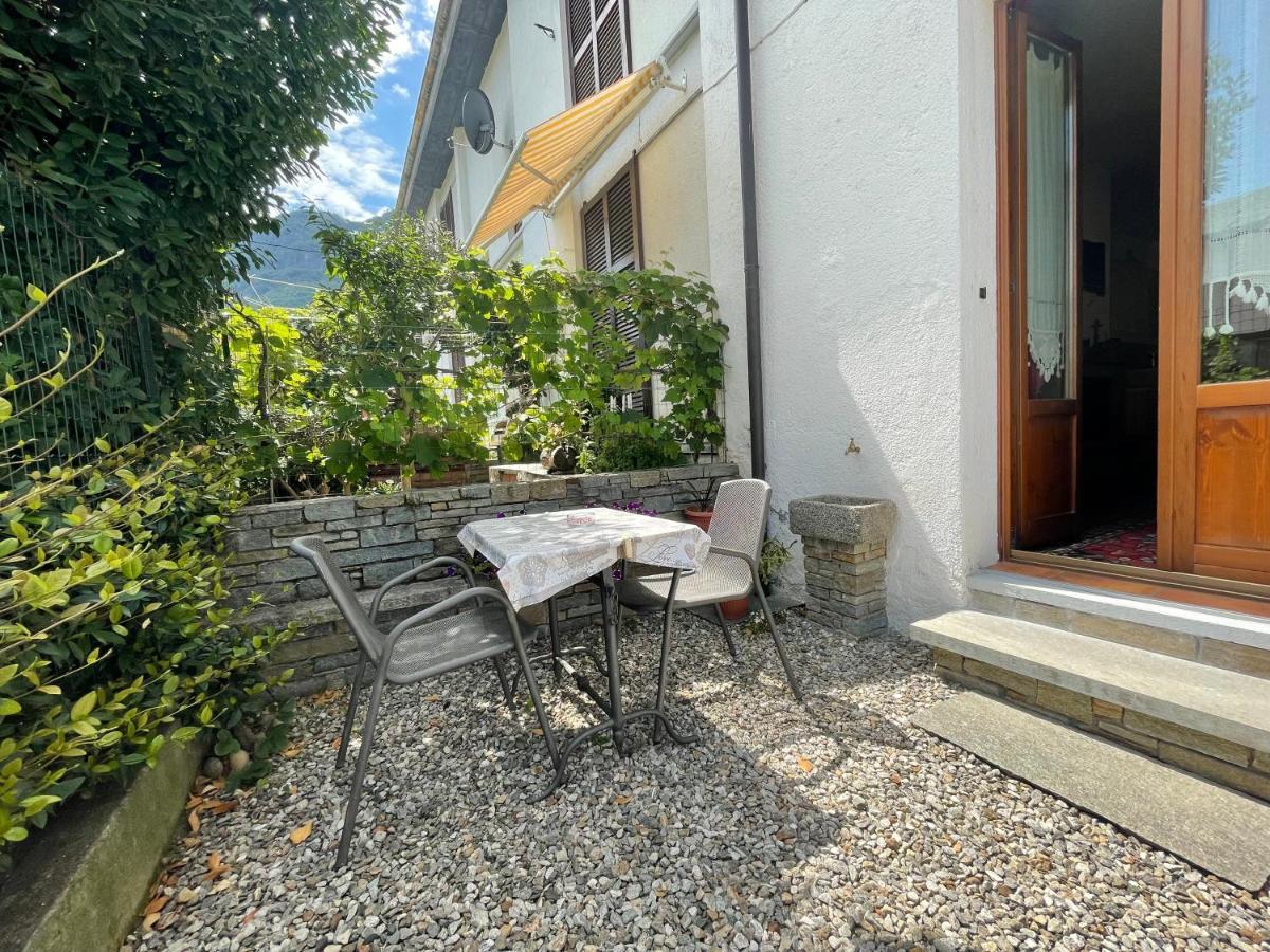 Terraced House With Garden In Dongo - Larihome A13 Luaran gambar