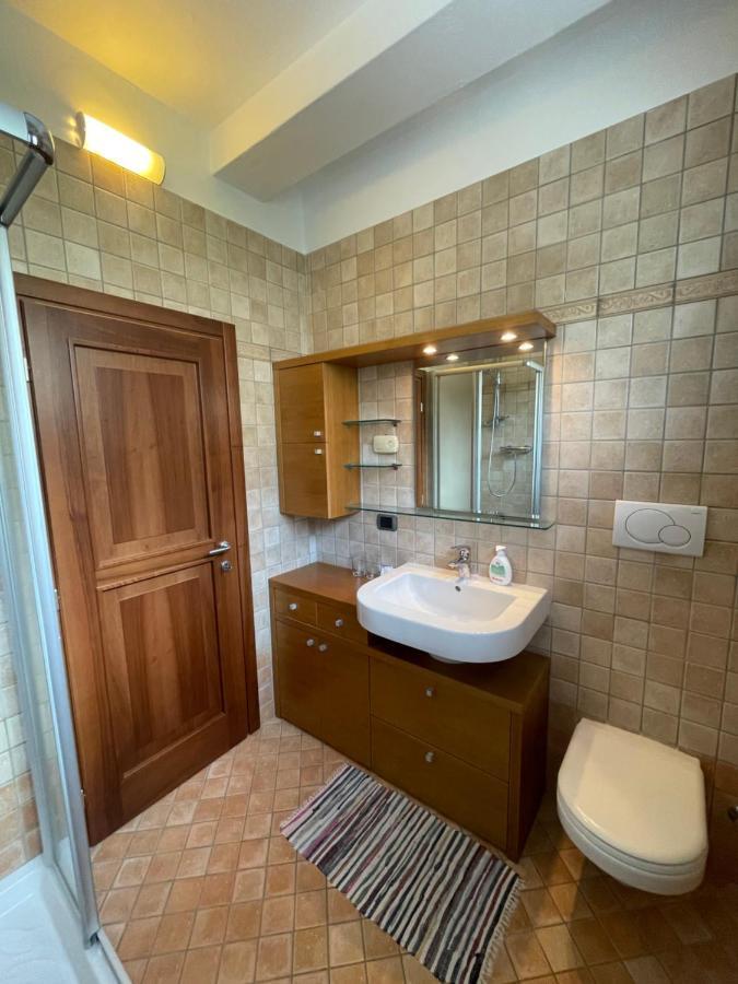Terraced House With Garden In Dongo - Larihome A13 Luaran gambar